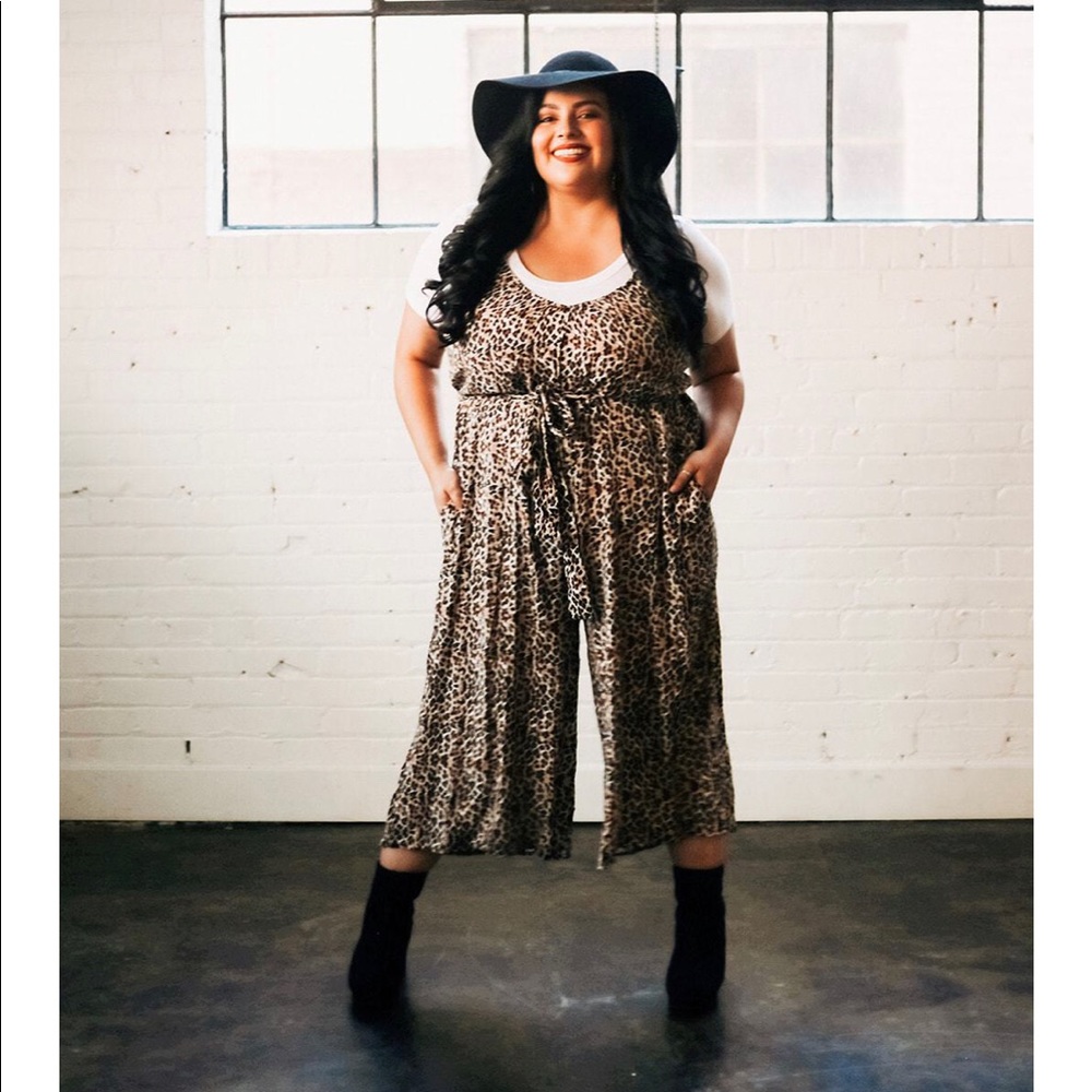 Plus-Size Leopard Romper